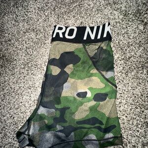 Camo Nike Pros